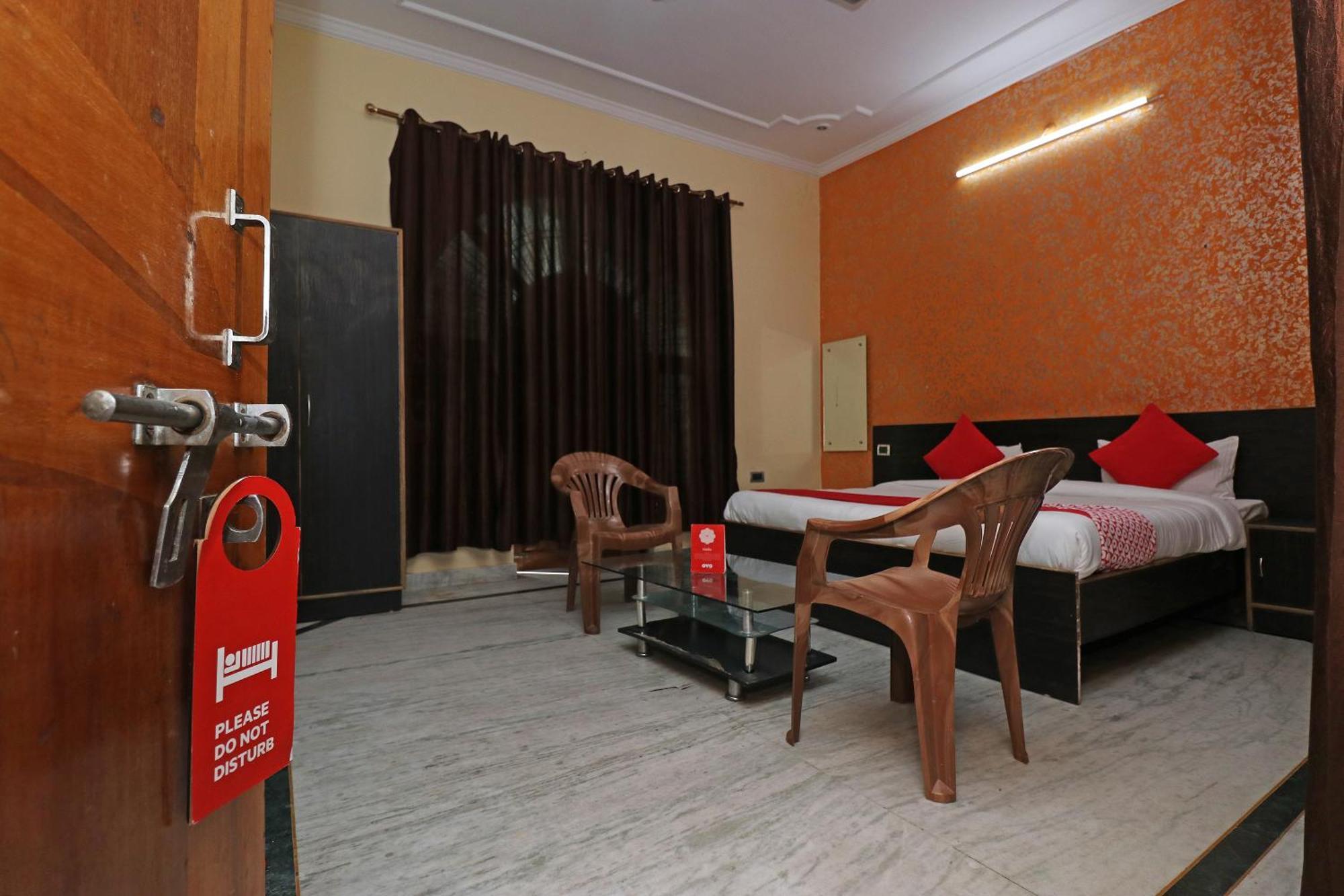 Spot On Everest Hotel *